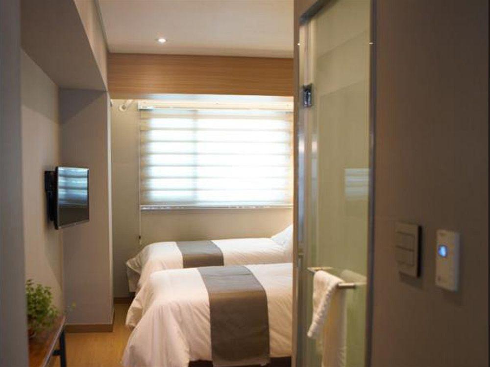 Hostel Cleo Seoul Hongdae Eksteriør billede
